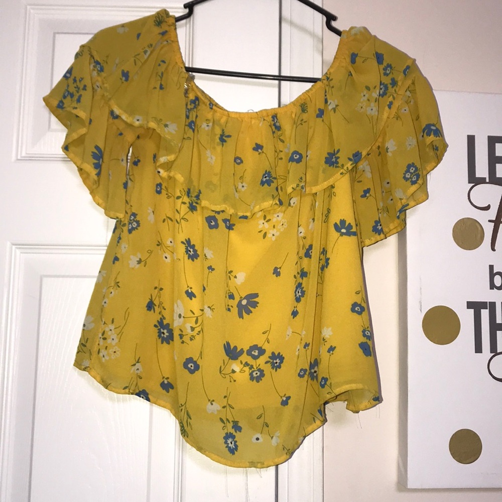 Off the shoulder flower shirt